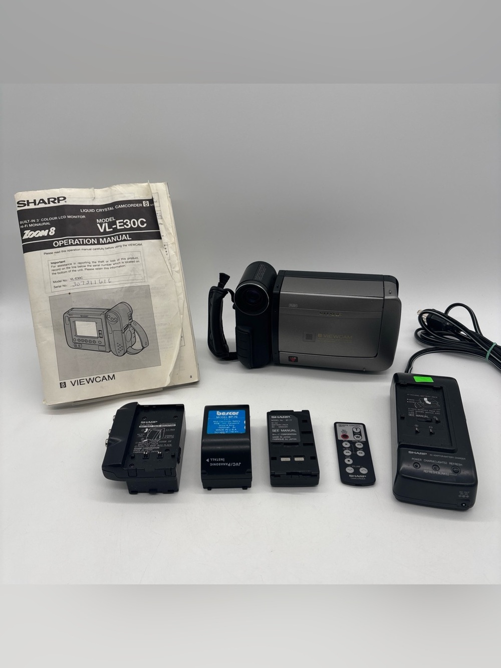 Vintage Sharp VL-E30 8mm Video8 Viewcam Camcorder w/ Battery & Bag Tested
